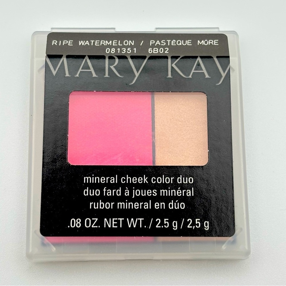 Mary Kay Mineral Cheek Colour Duo in Ripe Watermelon Vibrant Pink & Highlighter